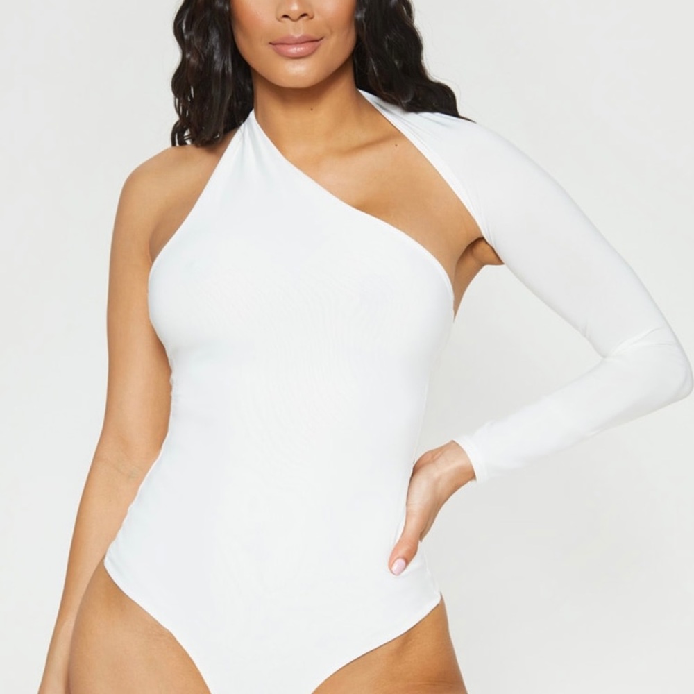 White one shoulder bodysuit